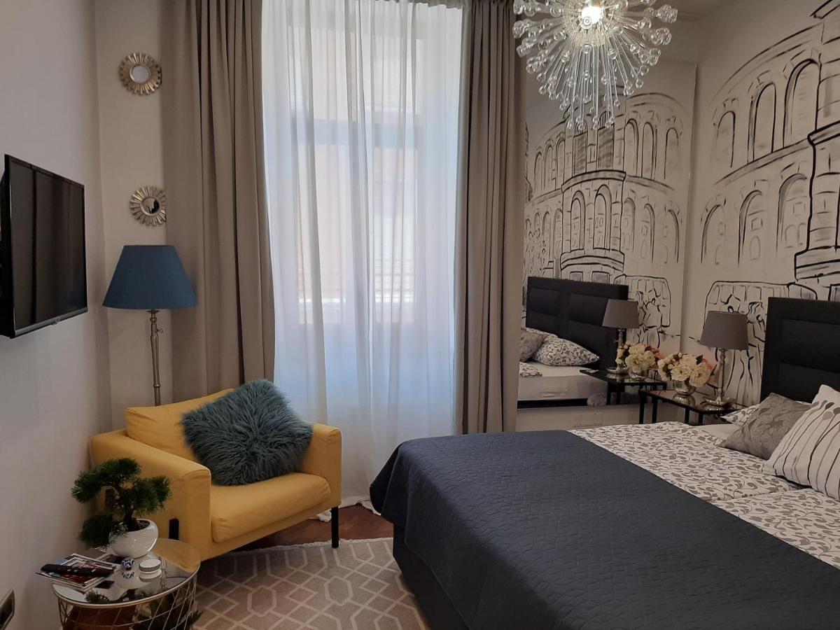 Arena Design Apartments With Free Private Parking And With A Terrace プーラ エクステリア 写真