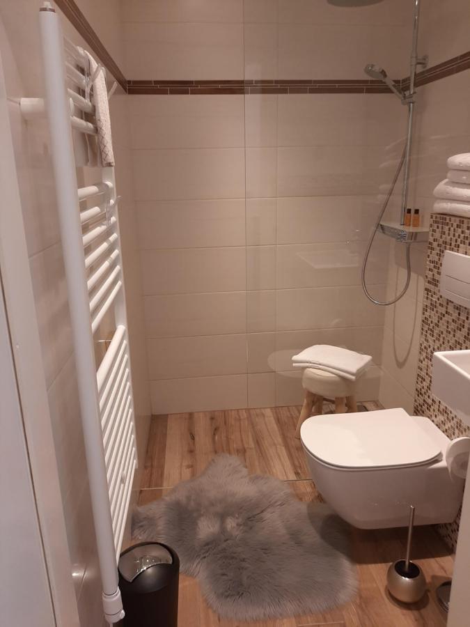 Arena Design Apartments With Free Private Parking And With A Terrace プーラ エクステリア 写真