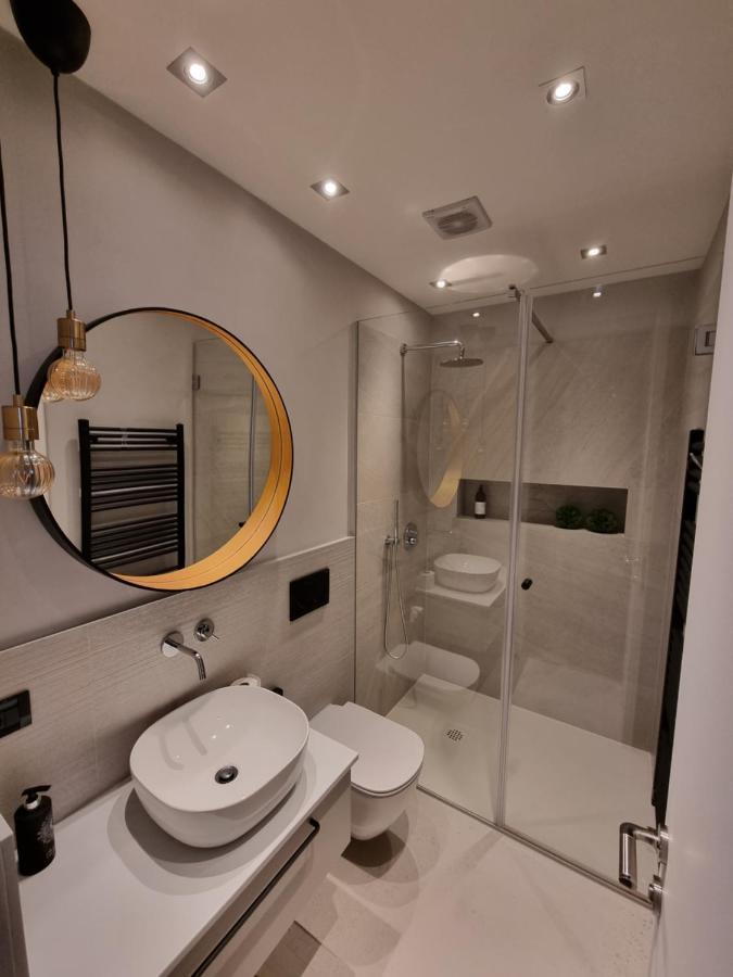 Arena Design Apartments With Free Private Parking And With A Terrace プーラ エクステリア 写真